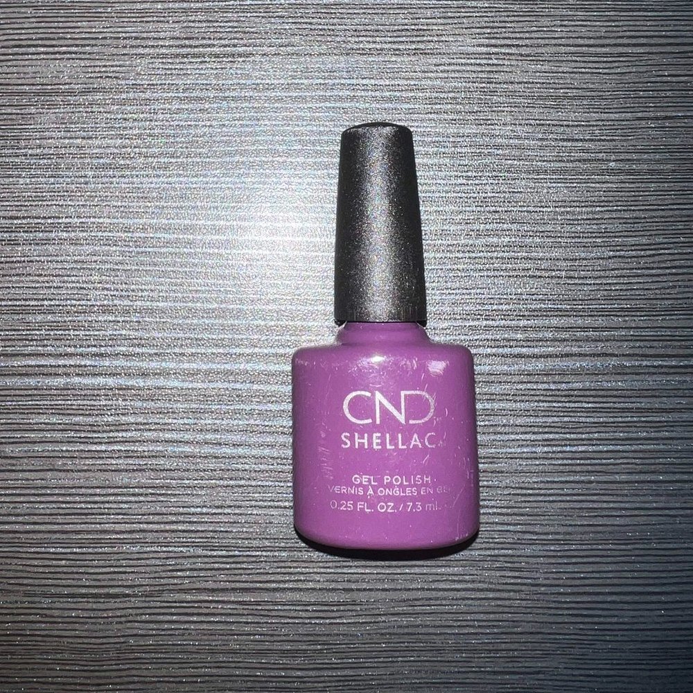 CND Shellac Rock Royalty